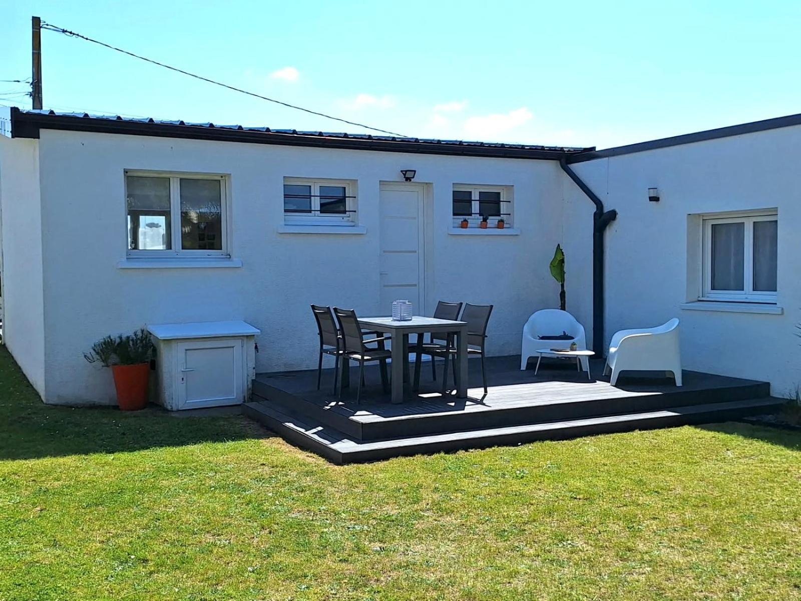 La Villa Kikifil, Bord De Mer Saint-Germain-sur-Ay Exterior photo